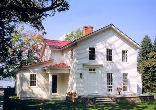 Photo - 7 Steamboat Dock Ln