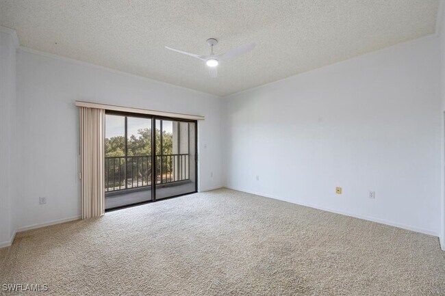 Photo - 900 Arbor Lake Dr Unidad 9-307