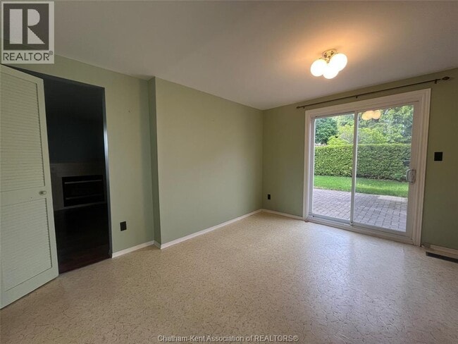 Photo - 183 Michener Rd