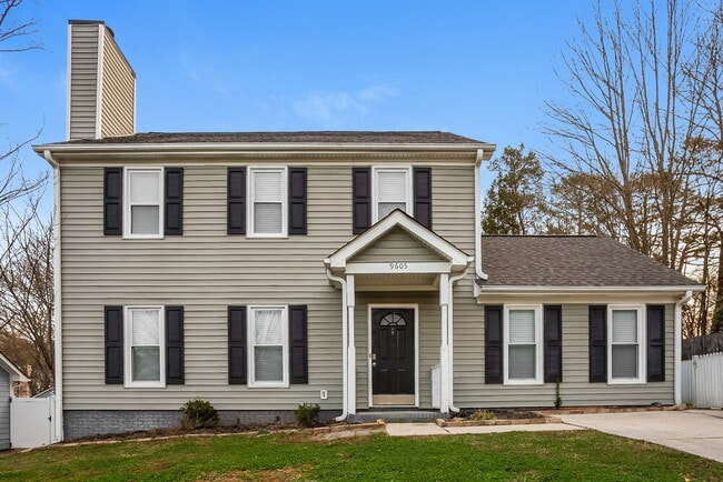 Building Photo - 9605 Manus Ct