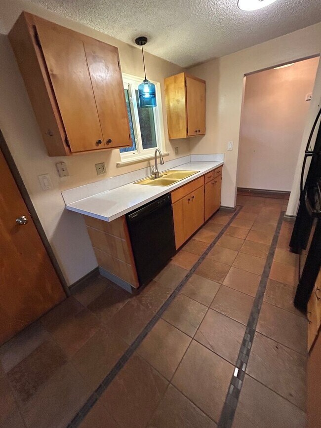 Photo - Beautiful 3 Bedroom 2 Bath Located in NW Corvallis!