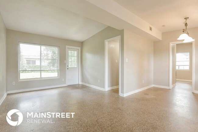 Photo - 4310 Yorkshire Ln