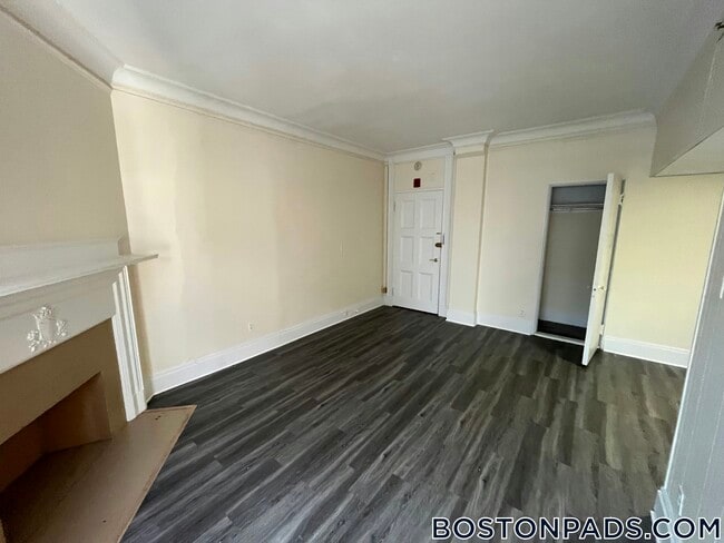 Photo - 62 Boylston St Unidad 921