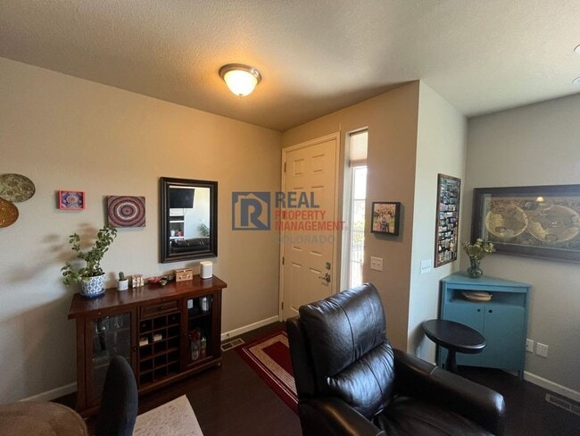 Photo - 26307 E Calhoun Pl