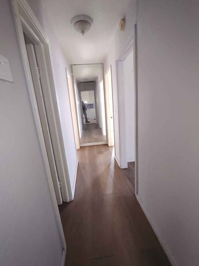 Photo - 207 E Chestnut Ave