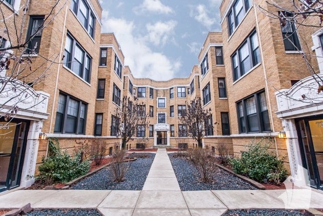 Photo - 719 W Barry Ave Condo Unit 727-GDN