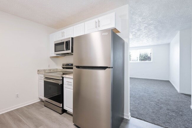 360 N Woodruff Ave Unit 4