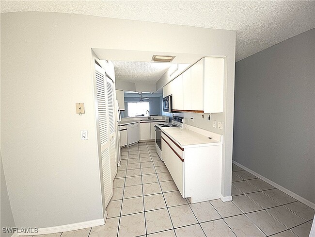 Photo - 161 Wading Bird Cir Unit L101