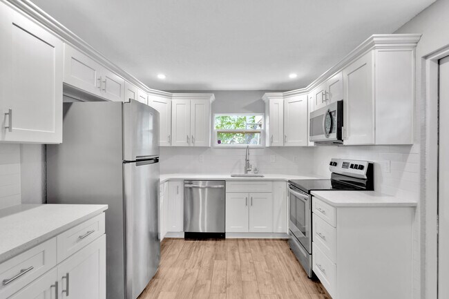 Photo - 2223 Gordon St Unit A