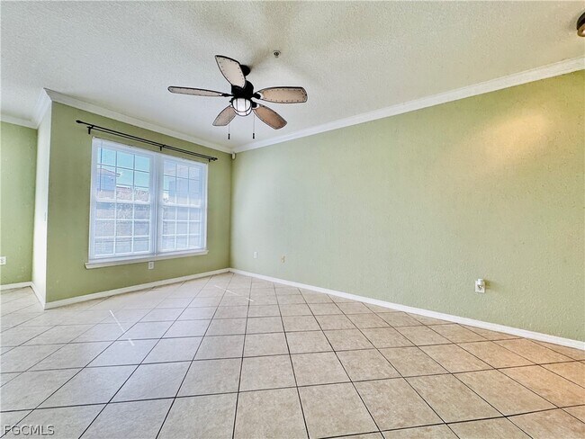 Photo - 23660 Walden Center Dr Unidad 309