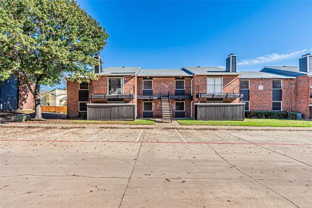 Photo - 300 W Wintergreen Rd