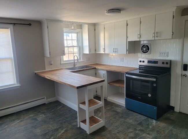 Photo - 98 Magnolia St Unit 96 Magnolia St. Cranston, RI 02910