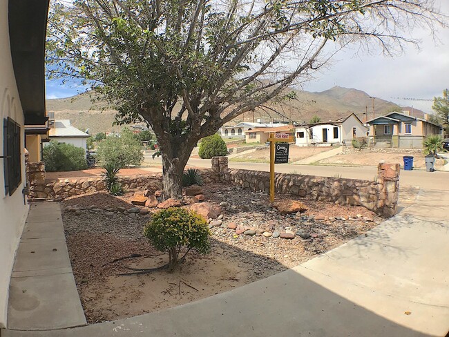 2418 Pittsburg Ave Unit B