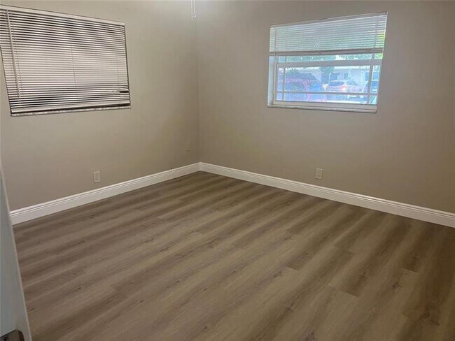 Photo - 420 SE 13th Dr Apartamento