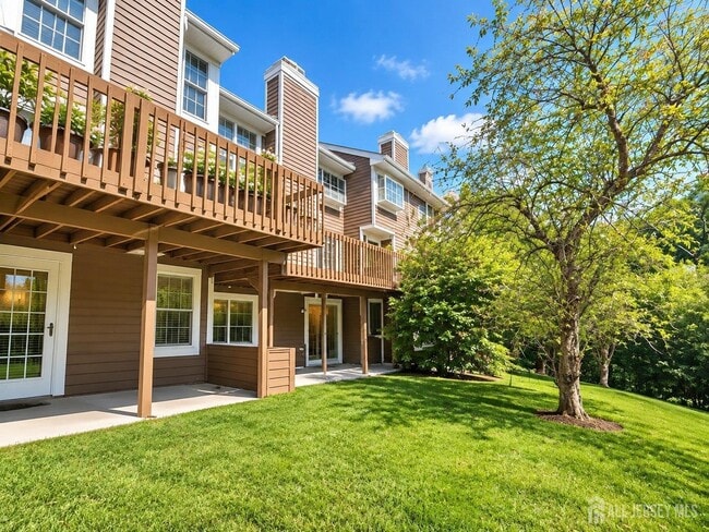 51 Briarwood Ct