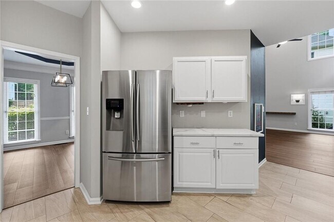 Photo - 1106 Glenrose St SE