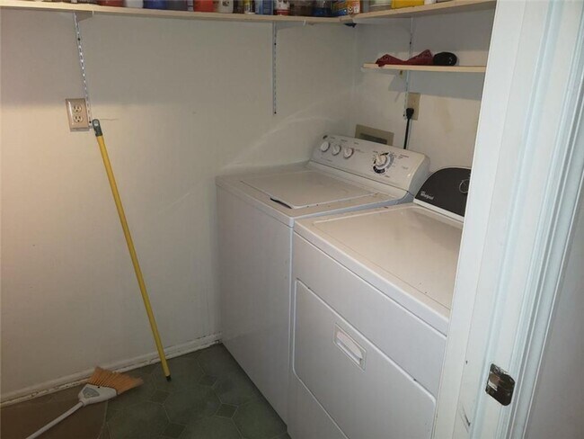 Photo - Cozy 1 bed in OP!