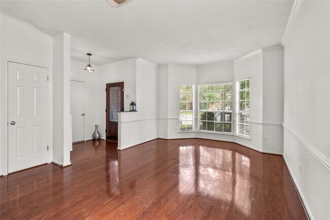 Photo - 3223 Autumn Bridge Ln