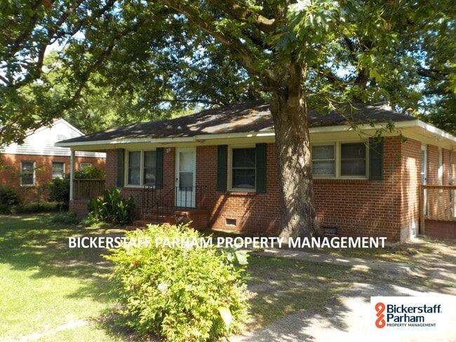 Building Photo - At Last, This Is What You’ve Been Searching For!!