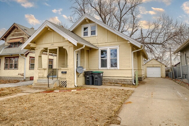 Photo - 6931 N 24th St