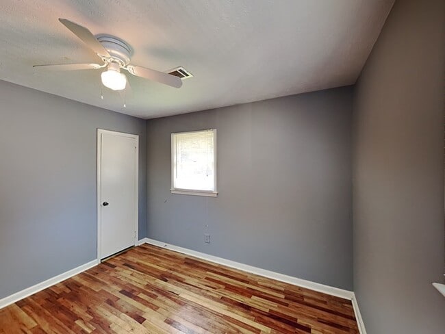 Photo - 6403 Kensington Ct