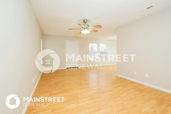 Photo - 1146 Freemont Ln