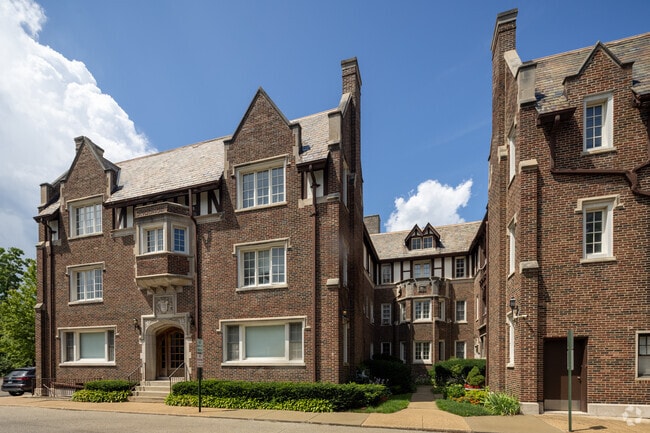 Photo - 458 Winnetka Ave