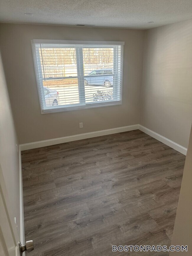 Photo - 13 Kenmar Dr