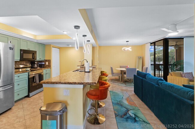 Building Photo - 500 Egret Cir Unit 8208