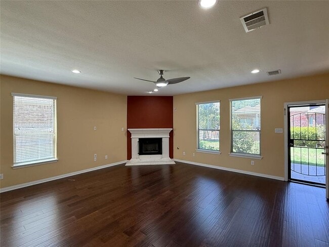 Photo - 1032 Dyer Creek Pl