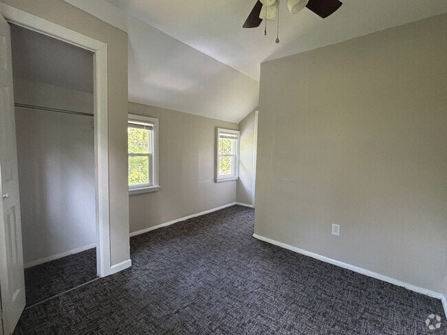 Building Photo - 412 Parsons St Unit 4 Rental