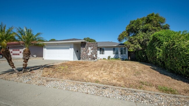 Photo - 3bed/2bath home available now!