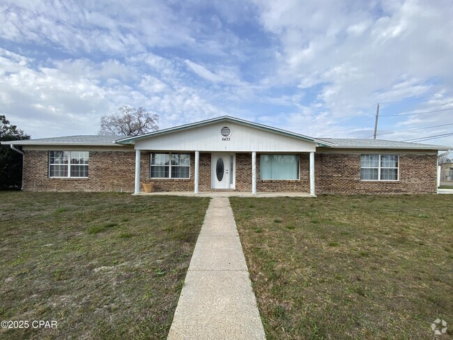 Building Photo - 6433 Hiwassee St Rental