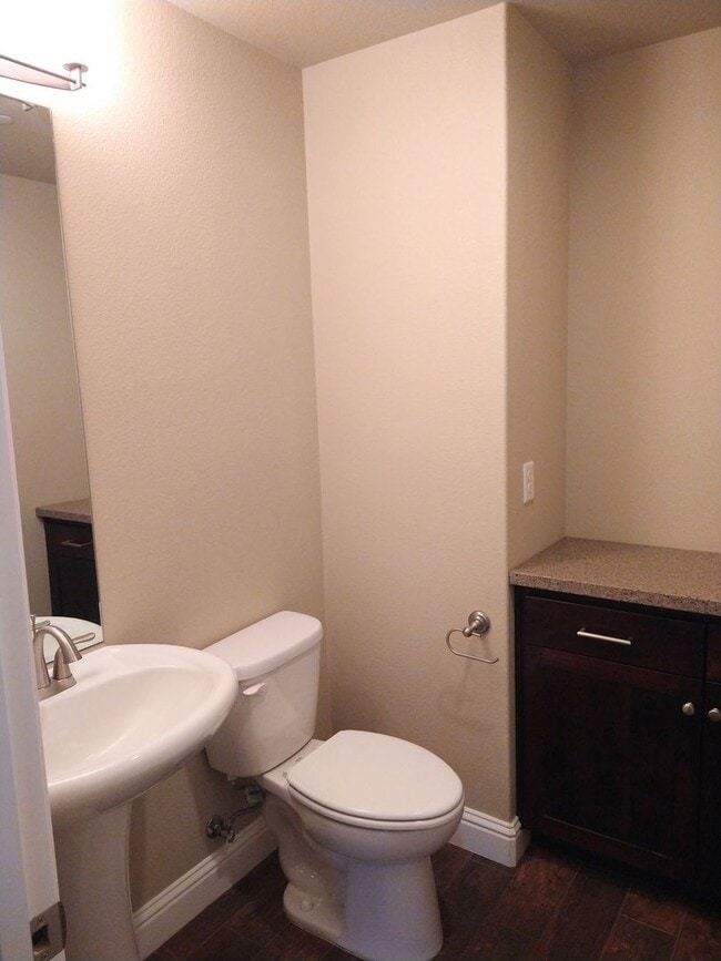 Photo - 1365 Browning St Unit B