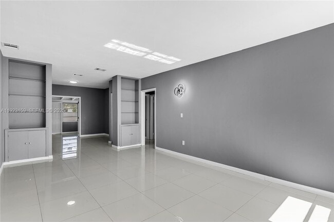 Photo - 2221 SW 13th St