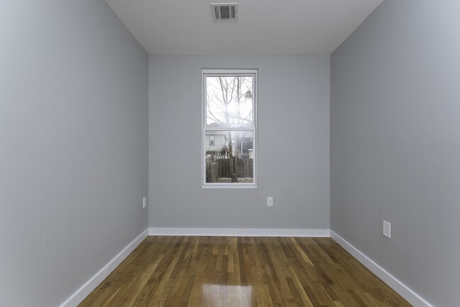 Photo - 8610 Newkirk Ave Unit 1