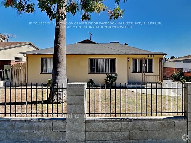 Building Photo - 12000 Lorne St Rental