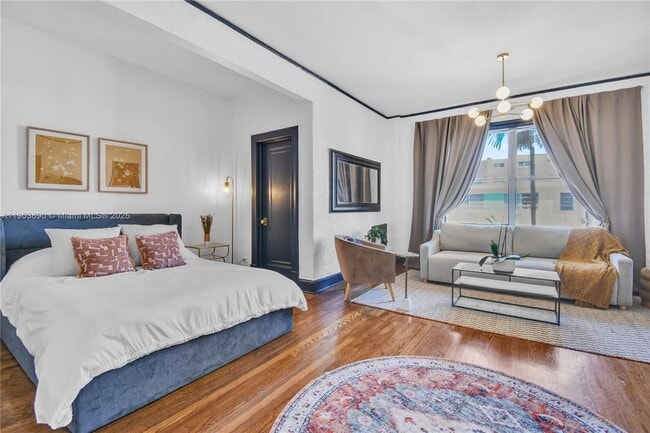 Photo - 900 16th St Unit 201