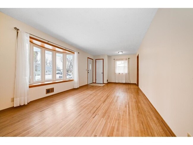 Photo - 7201 Kentucky Ave N