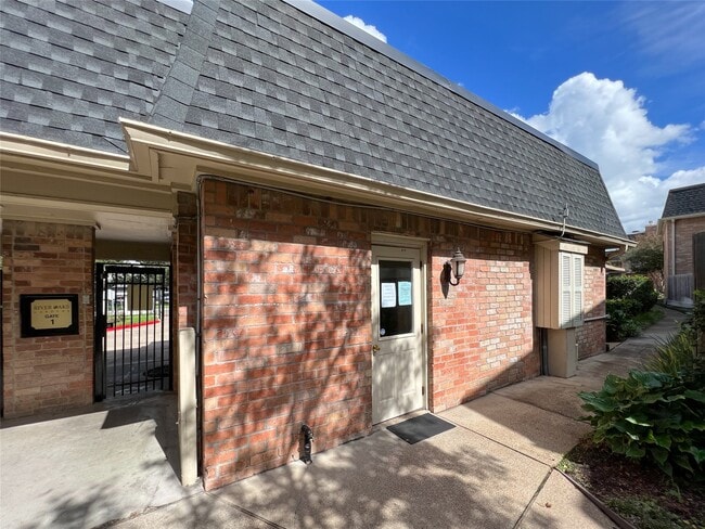 Photo - 1601 S Shepherd Dr Unidad 25