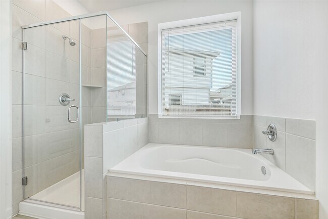 Photo - 2734 Pheasant Hl Ct