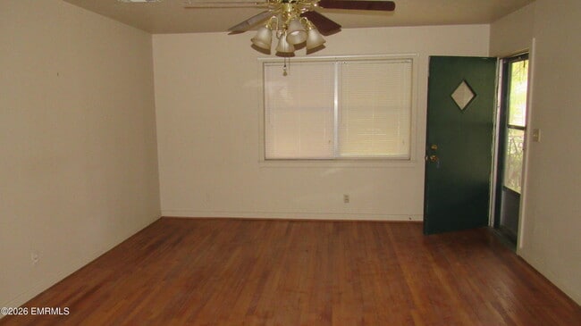 Photo - 2810 15th Pl