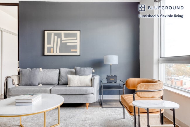 Photo - 318 I St NE Unit FL6-ID493