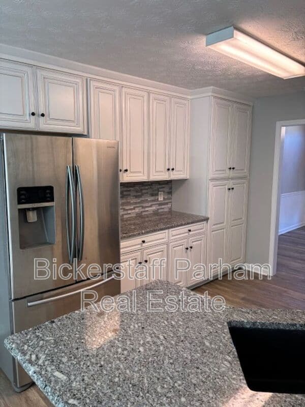 Photo - 9146 Garrett Lake Dr