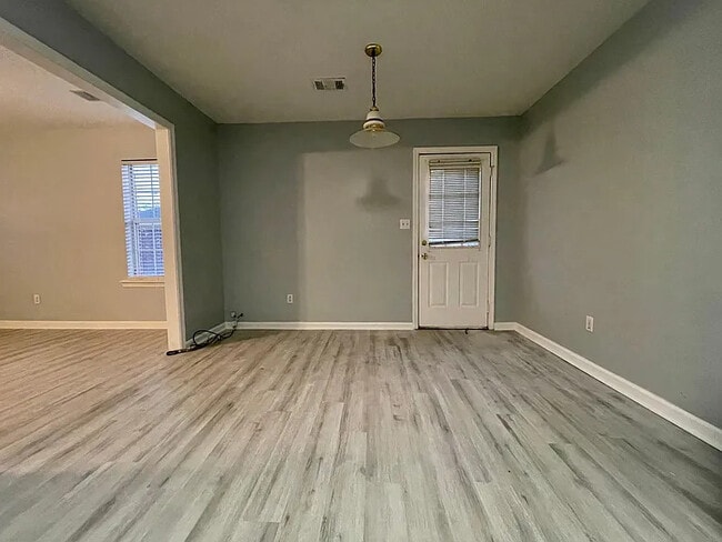 Photo - 3354 Gaston Ave