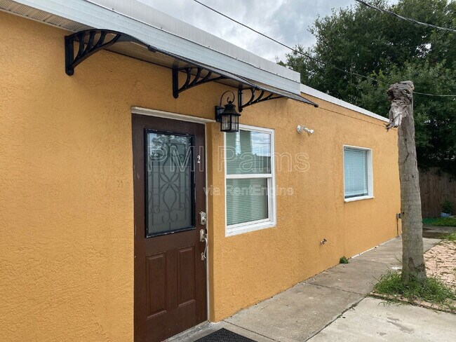 Building Photo - 4860 82nd Ave N Unit 2