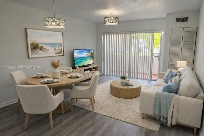 Building Photo - 1600 NE 114th St Unit 201