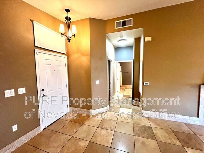 Photo - 3545 Cactus Shadow St Unit #203