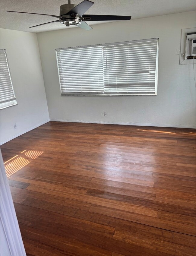 Photo - 1704 Freeman St S Unit #1