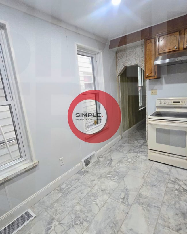 Photo - 5 Bedroom 1.5 bath house